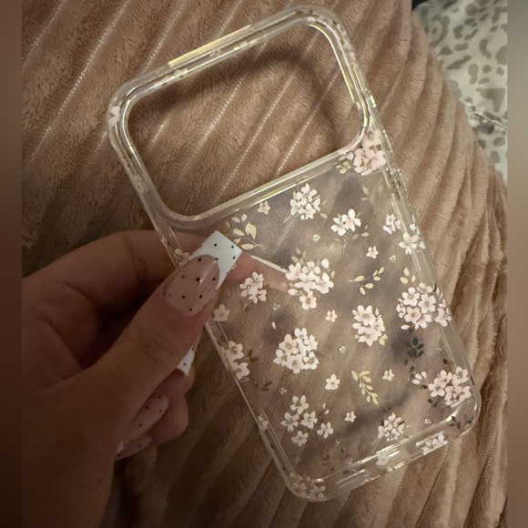 17 Pro Max case bundle - Picture 3 of 5